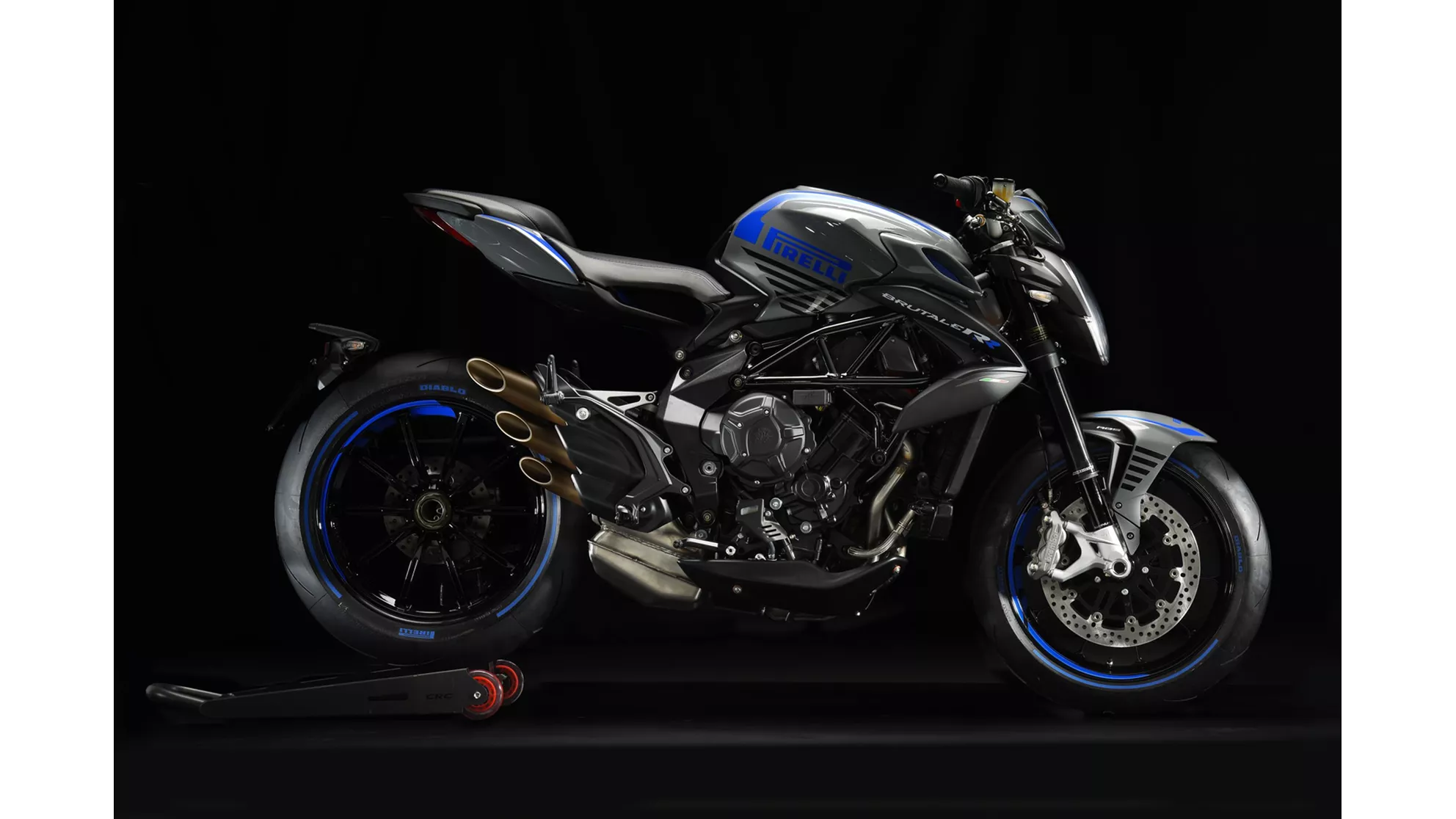 MV Agusta Brutale 800 RR Pirelli - Image 4 MV Agusta Brutale 800 RR Pirelli - Image 4